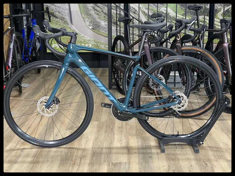Giant Defy Advanced 2 Small Deep Lake 2022-1